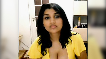 Renowned livecam gal Nandini in her recent series two