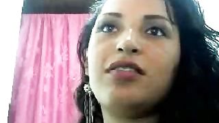 Savitha bhabi look-like call hotty on livecam