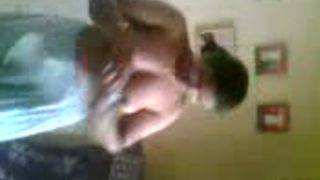 Tamil aunty stripping and then giving irrumation