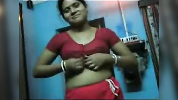 Tamil sexy aunty thirsty for orall-service