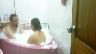 Pakistani lady Neelam with her boss in Jacuzzi episode leaked to internet