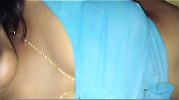 Horny Indian auntie blowjob and missionary fuck session
