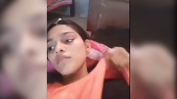 Sizzling Desi College Girl Bares All On XXX Cam - Exposing Her Tits and Shaved Cunt!