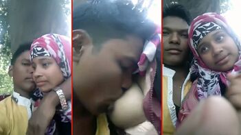Outdoor Tamil Sex: BF Sucking & Licking GF Nipples to Make Him Hard