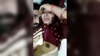 Sizzling Desi Sex: Cute Indian Couple Heat Up the Night with Hot Video MMS!