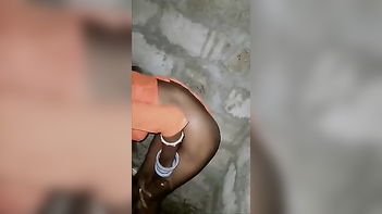 Experience Intense Pleasure with Desi Whore: Pussy-Washing Captured on XXX Video