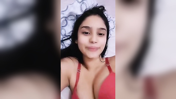 Killer Desi Striptease: Sexy Whore Rests in Hotel and Broadcasts X-Rated Show!
