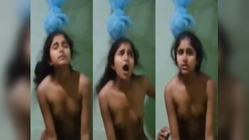 Desi College Teen Beauty Enjoys Passionate Sex with BF