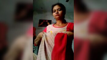 Watch Sexy Dehati Desi Girl's Sizzling Striptease Performance - Hot XXX Video