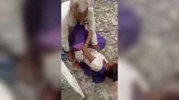 Desi Sex Scandal: Slutty Old Man Caught Red-Handed in Abandoned Backyard