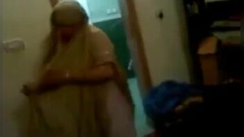 Auntie's Naughty Desi XXX Episode: Indian Aunty Gets Wild with Young Tenant