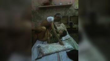 Shocking Desi Old Dude Sex MMS Clip Emerges: Watch Now!