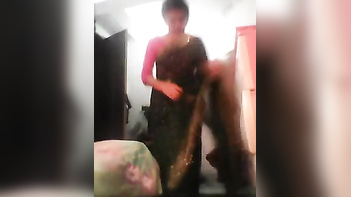 Must-See Video: Bangladeshi Teen Angel's Sexy MMS Costume Change