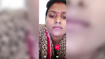 Watch Desi Bhabhi Pussy Show On Selfie Cam - An Unforgettable Indian Dehati Experience!
