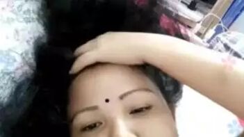 Enjoy Desi Sex with a Bengali Slut On Webcam!