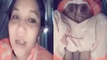 Bangla Talk: Watch a Bangladeshi Housewife Fingering Her Pussy!