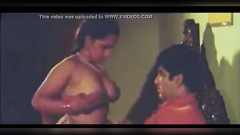 Desi Mallu Reshma's Wild Sex Adventure With Boyfriend