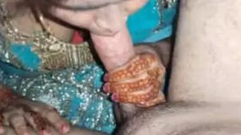 Sizzling Desi Sex: Watch Hot Paki Wife Give Mind-Blowing Blowjob and Fucking in Part 1