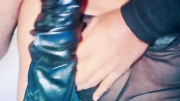 Desi MILF Wife Sucks Guy From Tinder While Husband Films - Shocking Video!