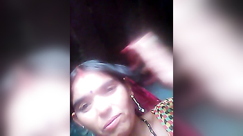 Rajasthani Desi Wife Flaunts Her Pink Pussy Hole to Entice Fans