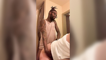 Experience the Thrill of Desi Sex: Fucking a Deaf Thick Girl After a Steamy Shower in My Hotel