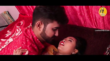 Explore the Wild Side of Desi Sex: Hot Indian Housewife Action