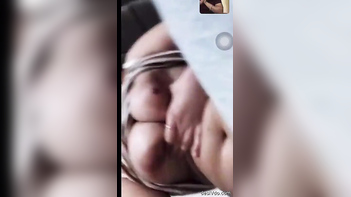 Desi GF Showing Her Sexy Side to Lover on Video Call