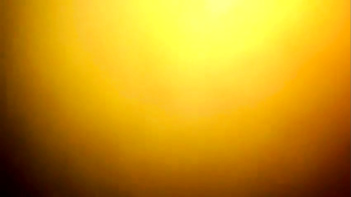 Desi Housewife Flaunts Sexy Figure on Cam, NRI Girl Reveals All!