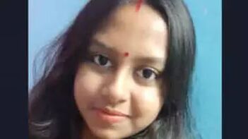 Experience the Ultimate Desi Sex with Big Boobs Horny Girl Mou!