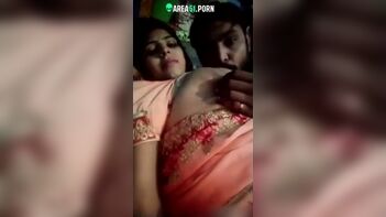 TikTok Sensation: Desi Village Girl Boob Sucking in Viral XXX MMS