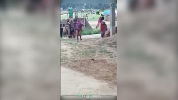 Village Dispute Between Two Desi Aunties Ends in Unfortunate Show of Disrespect