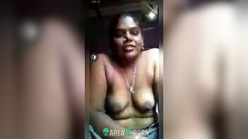 Choda Chodi Desi MMS. On TikTok, a Tamil wife shows her boobs and pussy to her husband