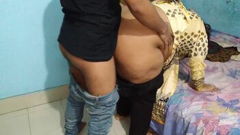 HD Pyasi Bhabhi Fucked by Devar in Kerala - A Unique and Unforgettable Experience