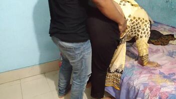 HD Pyasi Bhabhi Fucked by Devar in Kerala - A Unique and Unforgettable Experience