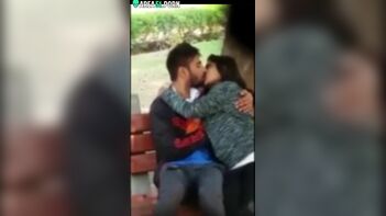 Voyeur Catches Indian Girl Enjoying Delectable Cock Sucking in Park