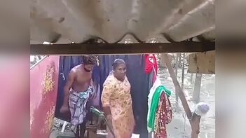 Leaked Desi XXX MMS: Shocking Video of Indian Boy Fucking Chubby Aunty in Outdoor Bathroom
