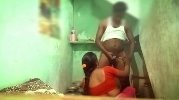Kerala Aunty Caught Cheating on Uncle in Outdoor Bathroom - Desi XXX Sexy Scandal