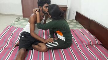 Experience an Amazing Hot Fucking Indian College Teen Sex Scene with Juicy Indian Porn Video