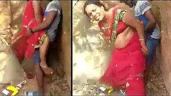 Cheating Wife Caught on Camera: Outdoor Bhabhi Seduces Devar!