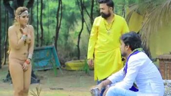 Indian XXX Porn: Desi Housemaid Enjoys Threesome with House Owner and Friend