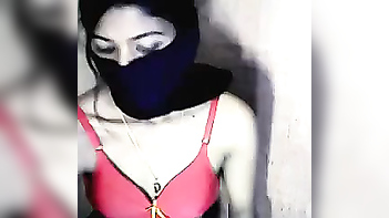 Hyderabadi Girl Priyanka Keeps Her Identity Private On Skype