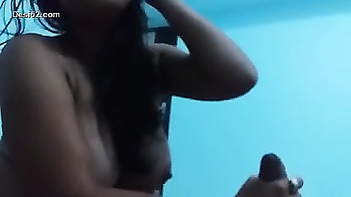Experience the Pleasure of a Sexy Sri Lankan Wife's Blowjob