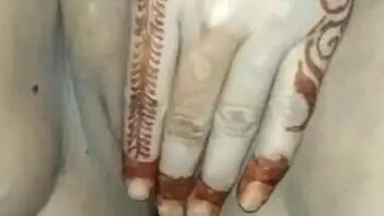 Indian Aunty With Tattooed Hand Explores the Mysterious World of a Woman's Vagina