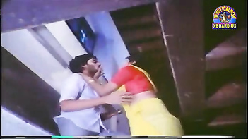 Discover The Top 191 Hits Of Malayalam Romance Music