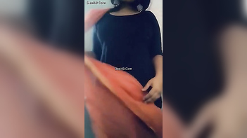 Mysterious Indian Woman Refuses to Show Breasts in Porn Video