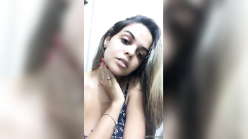 Experience an Unforgettable Private Cam Show with Cute Babe Bbs