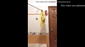 Indian Girl Flaunts Her Curves: Showcasing Her Busty Assets and Private Parts