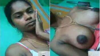 Indian Woman Flaunts Topless Look Without Shame After Receiving Xxx Fan Payment