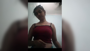 Leaked College Teen Selfie Strip 2nd Part: Big Boobs Captivate Social Media