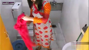 Soniya, Indian Babe, Enjoys Wild Night with Boss in Hotel - Full Sex Video Uncovered